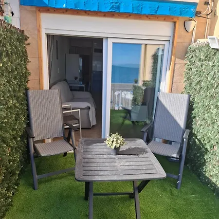 En Primera Línea De Playa De La Carihuela Apartamento *