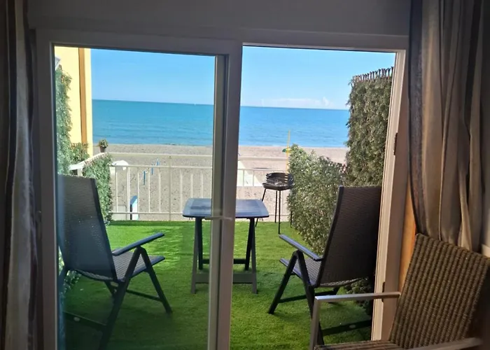 En Primera Linea De Playa De La Carihuela * Torremolinos